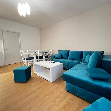 Sea View-palm Trees Apartment Durres