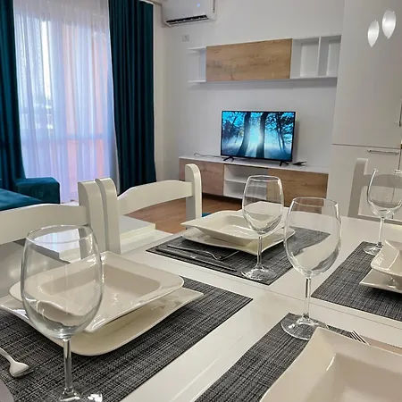 Apartment Sea View-palm Trees Durres