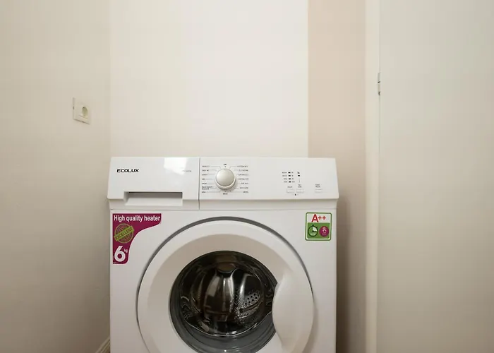 Sea View-palm Trees Appartamento Durrës